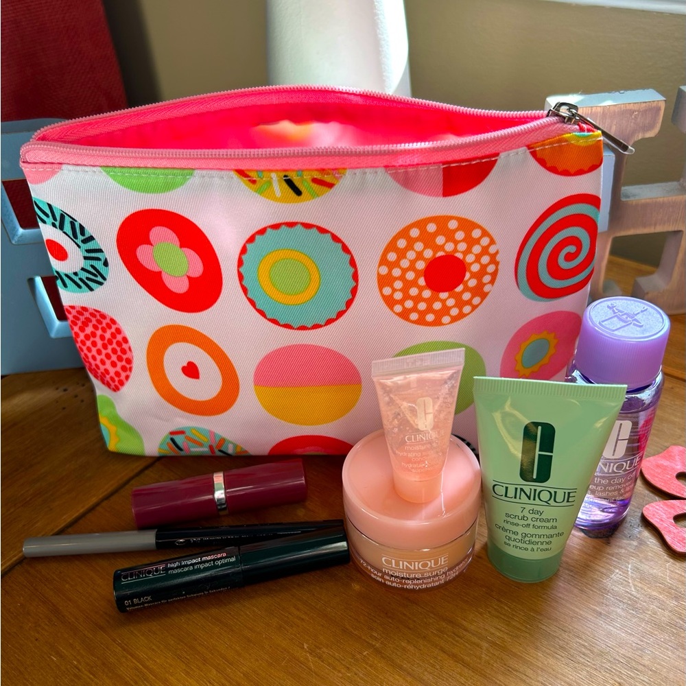 🍩🧡8 Pc Clinique Cosmetic Bag with 7 Essentials